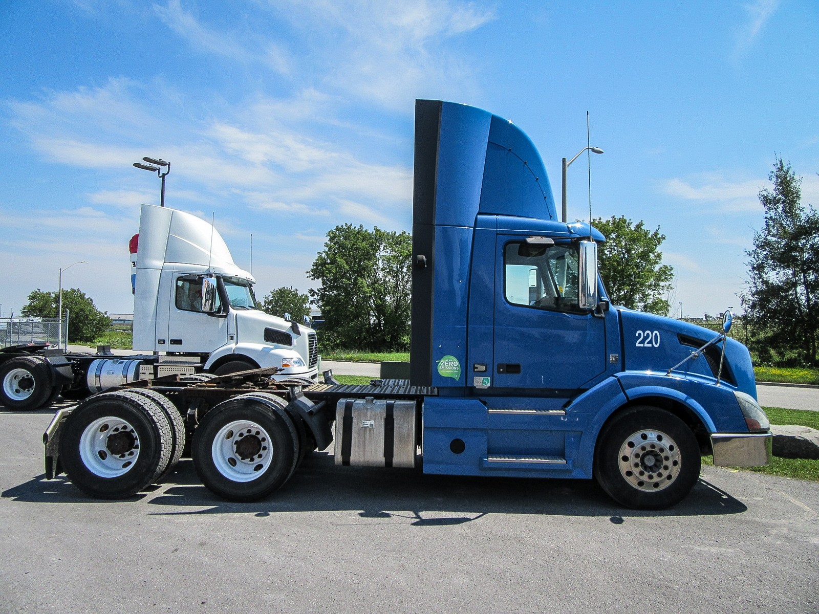 Volvo vnl 300