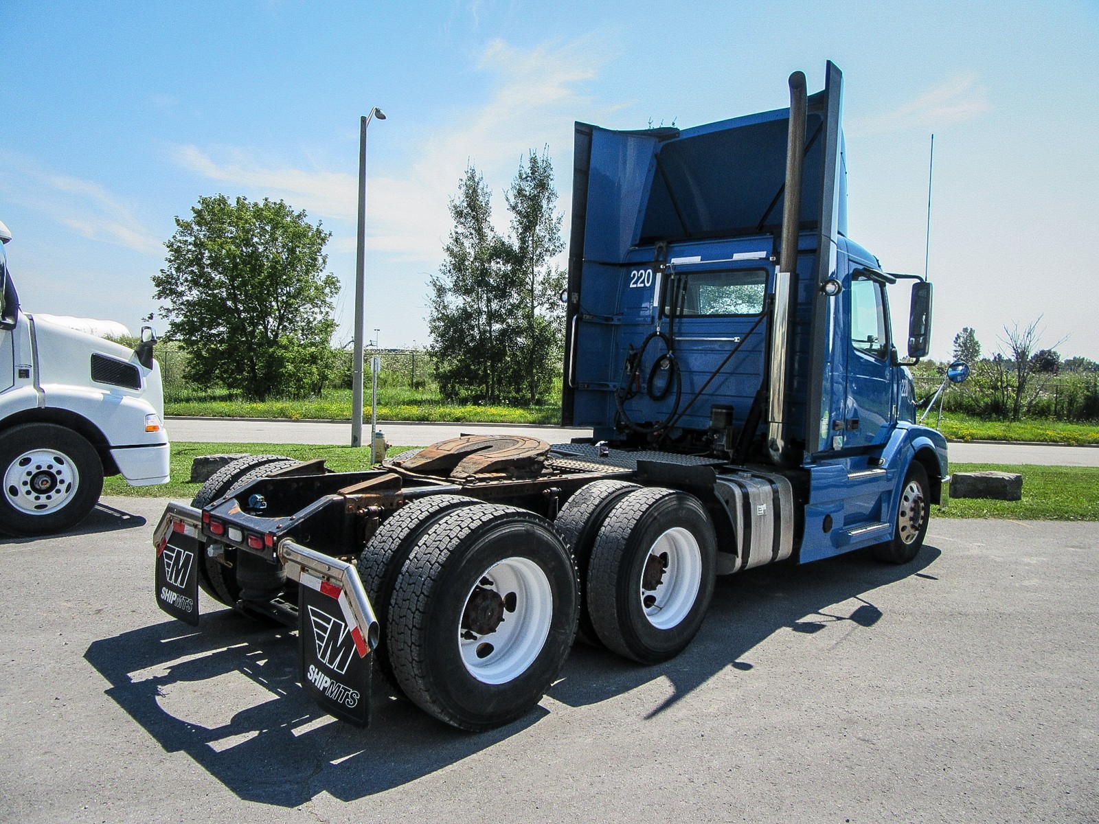 Volvo vnl 300