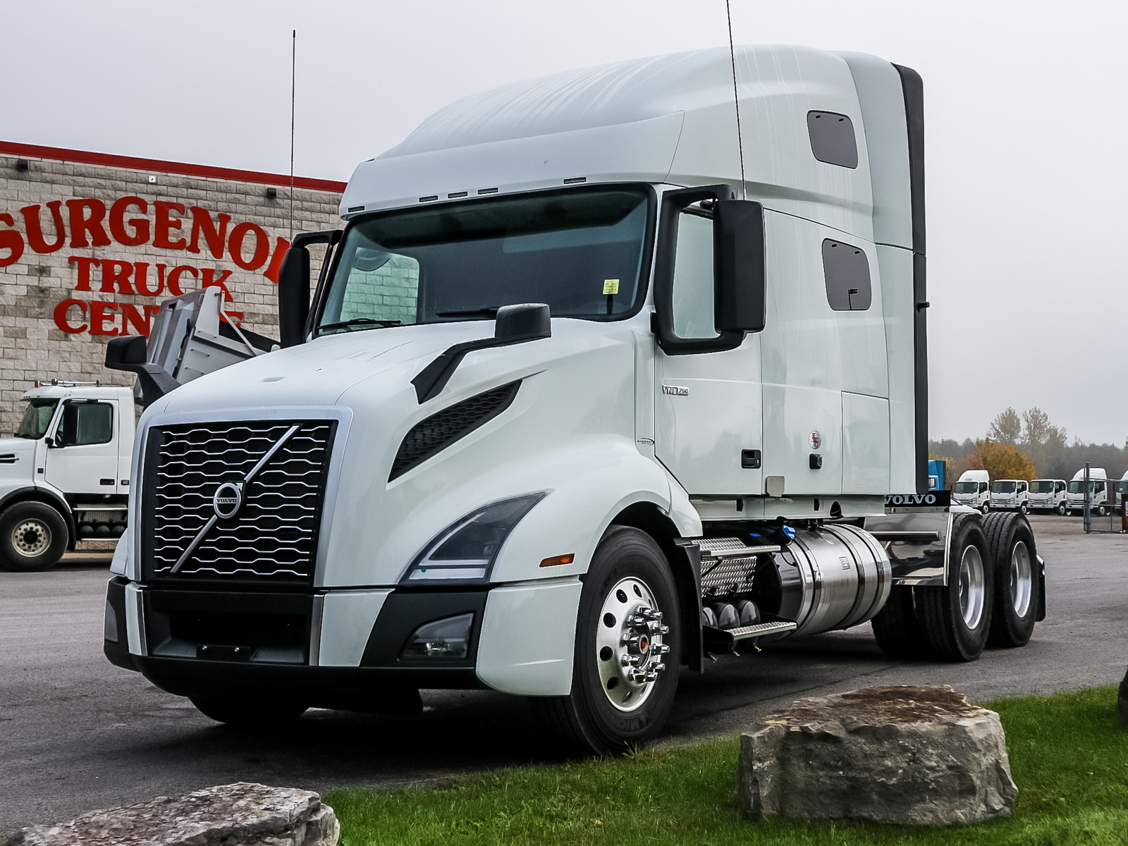 2020 Volvo VNL 760